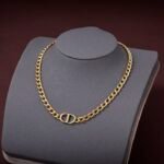Diro Neclace