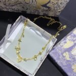 Diro Necklace