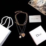 Diro Necklace
