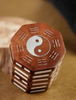 《易經》64卦 解壓魔方 | 棗木鑲銀與貝殼 風水智慧玩具 - 影像 5